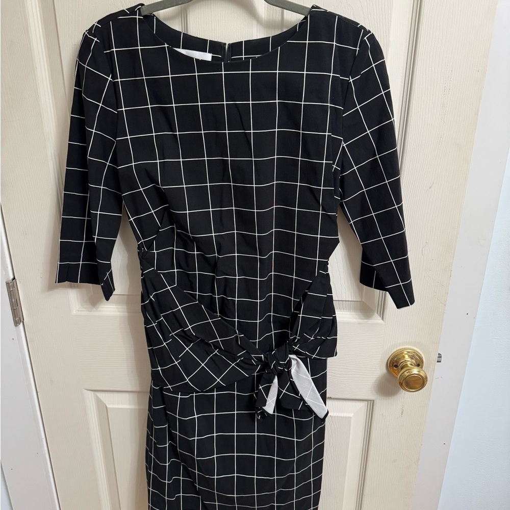 Sara Campbell Black and White Sheath Dress with Bateau Neckline